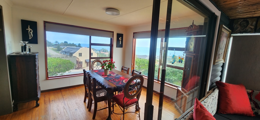 4 Bedroom Property for Sale in Dana Bay Western Cape